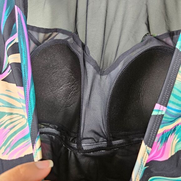 NWT Torrid Mesh High Neck One-Piece Swimsuit. Multi-Colored 1X - Picture 6 of 15